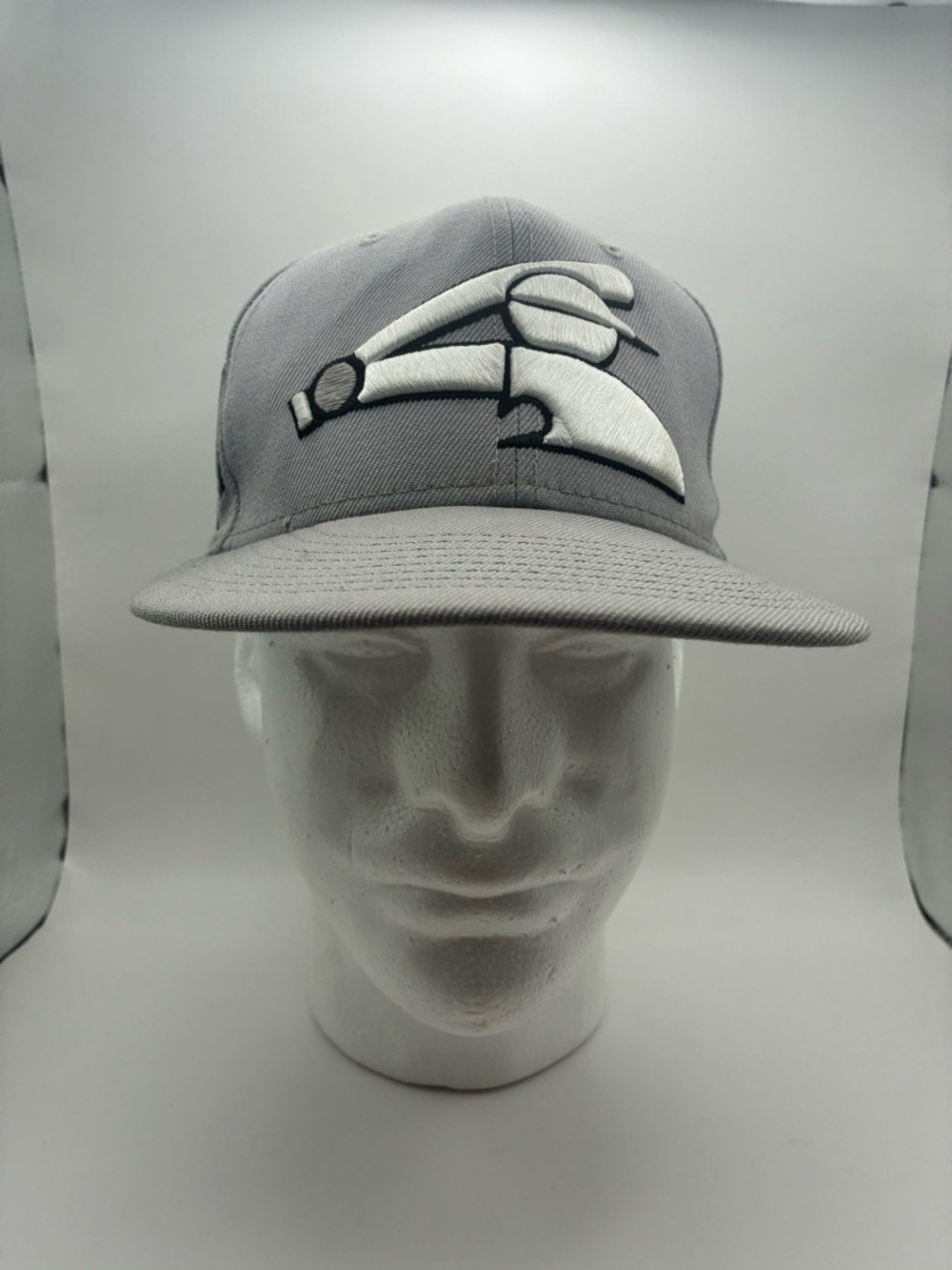 Chicago White Sox New Era 59FIFTY Fitted Hat Grey Batter Logo Side Patch Size 7